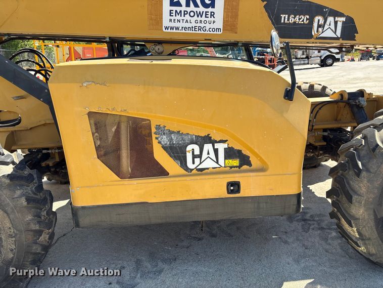 image for item EF1099 2013 Caterpillar TL642C telehandler