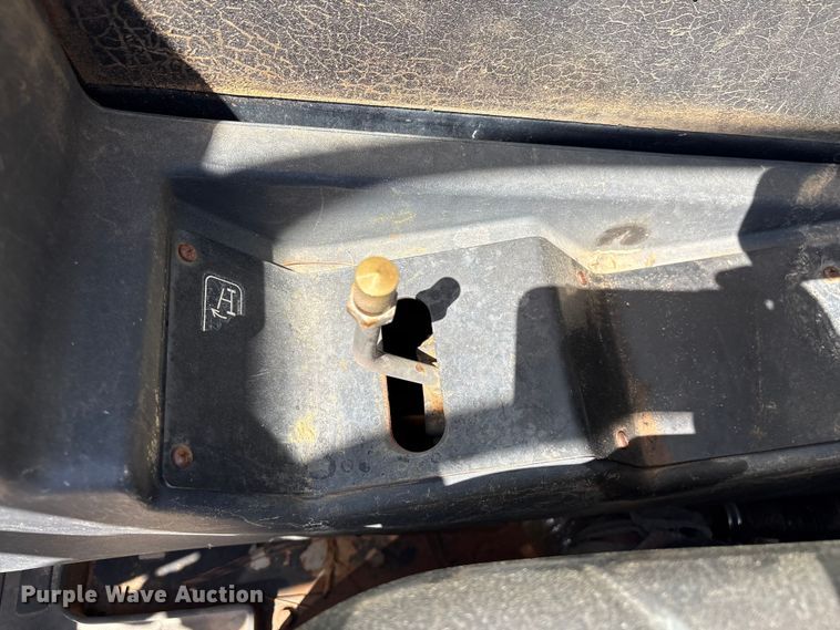 image for item EF1099 2013 Caterpillar TL642C telehandler