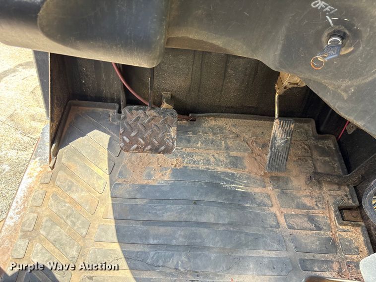 image for item EF1099 2013 Caterpillar TL642C telehandler