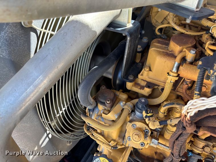 image for item EF1099 2013 Caterpillar TL642C telehandler