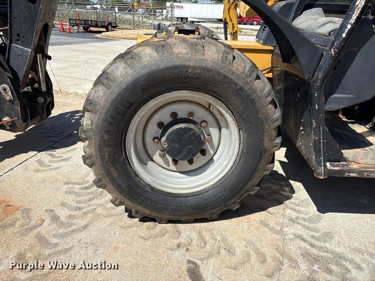 image for item EF1099 2013 Caterpillar TL642C telehandler