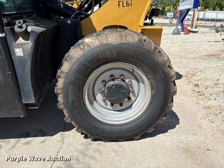 image for item EF1099 2013 Caterpillar TL642C telehandler