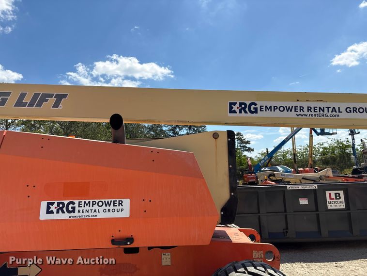 image for item EF1100 2011 JLG 800AJ boom lift