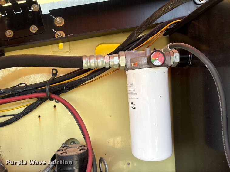 image for item EF1100 2011 JLG 800AJ boom lift