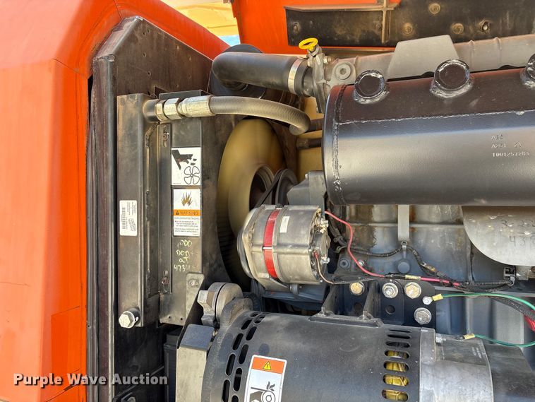 image for item EF1100 2011 JLG 800AJ boom lift