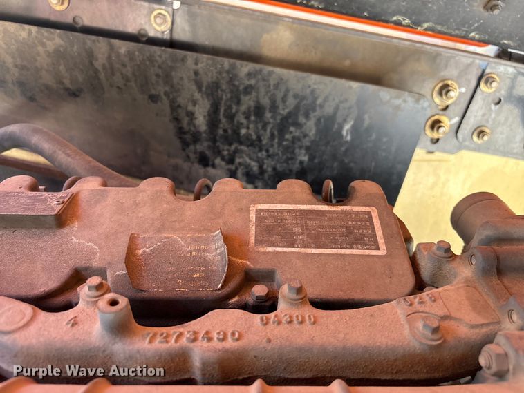 image for item EF1100 2011 JLG 800AJ boom lift