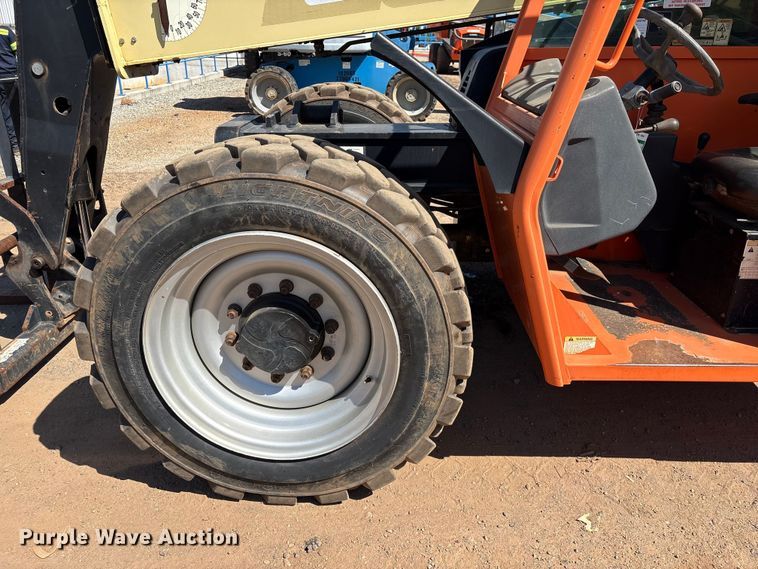 image for item EF1101 2014 JLG G6-42A telehandler