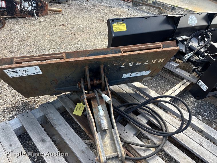 image for item EF1102 2020 Striker 1M W-B Breaker 
