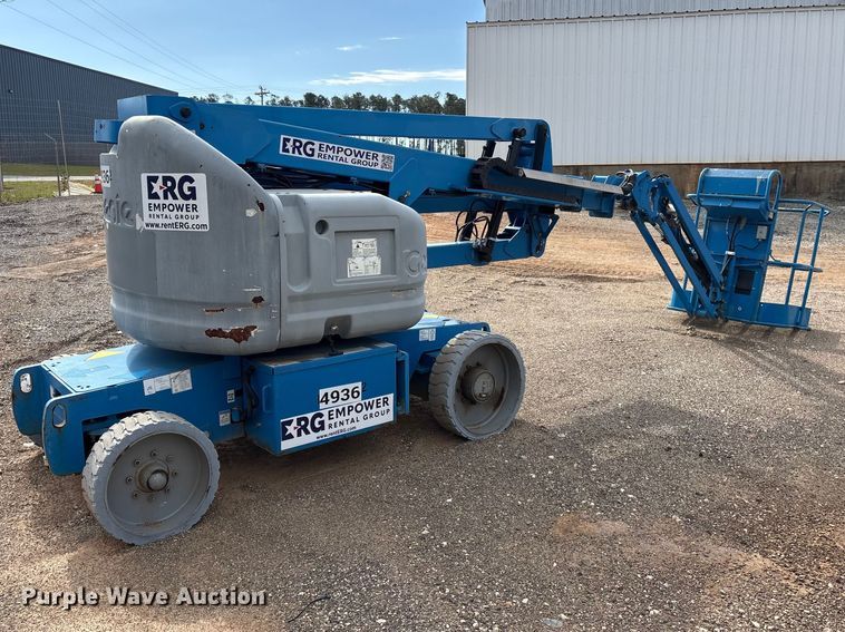 image for item EF1103 2012 Genie Z40 boom lift