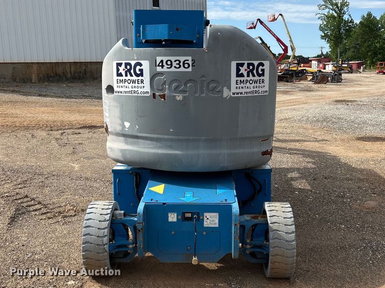 image for item EF1103 2012 Genie Z40 boom lift