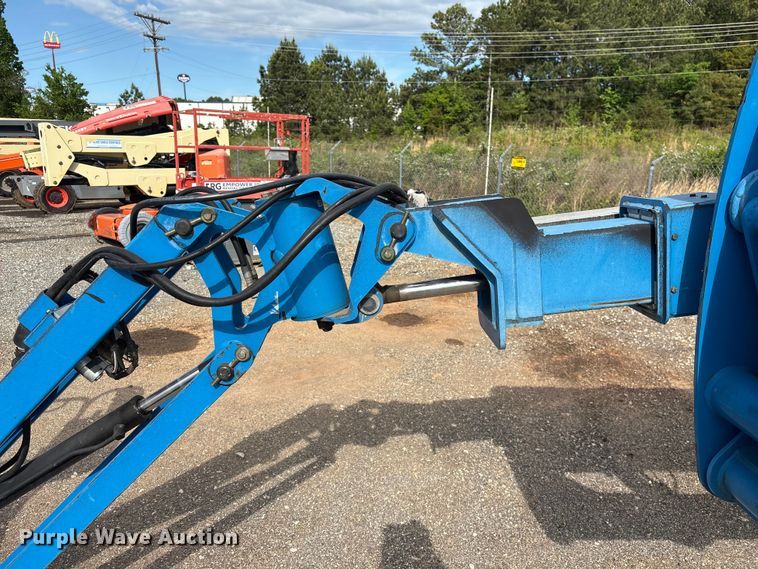 image for item EF1103 2012 Genie Z40 boom lift