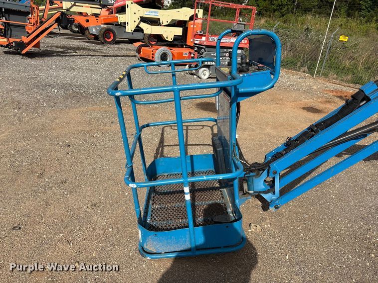 image for item EF1103 2012 Genie Z40 boom lift