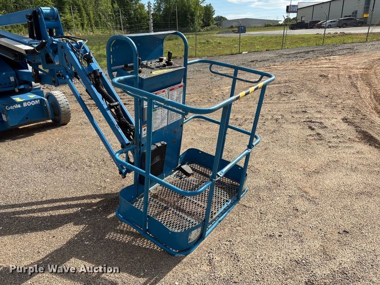 image for item EF1103 2012 Genie Z40 boom lift