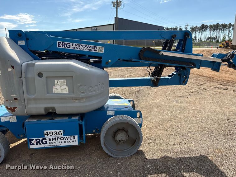 image for item EF1103 2012 Genie Z40 boom lift