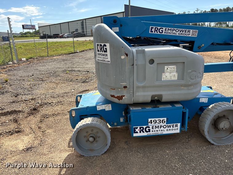 image for item EF1103 2012 Genie Z40 boom lift