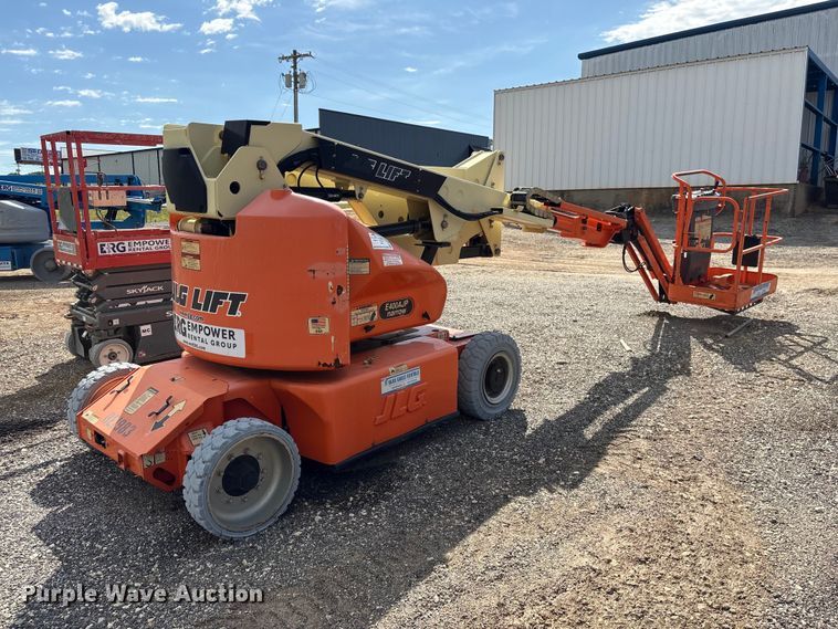 image for item EF1105 2014 JLG E400AJP Narrow boom lift