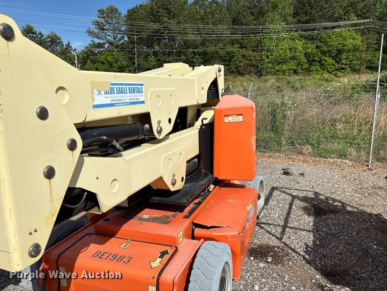 image for item EF1105 2014 JLG E400AJP Narrow boom lift