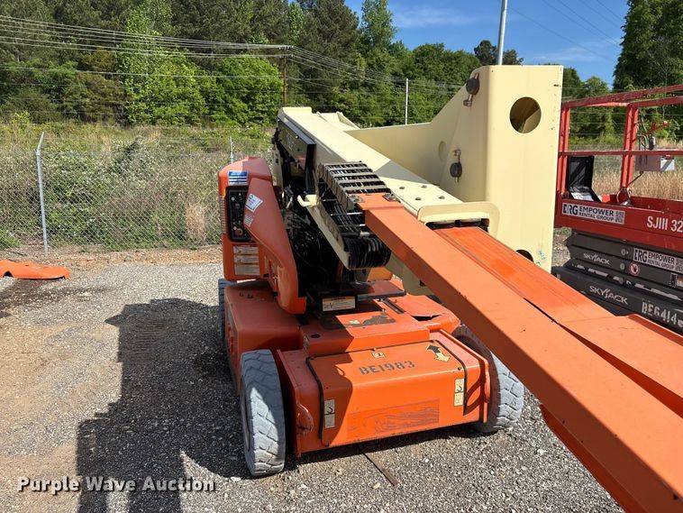 image for item EF1105 2014 JLG E400AJP Narrow boom lift