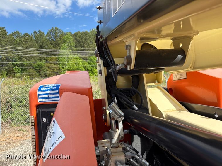 image for item EF1105 2014 JLG E400AJP Narrow boom lift