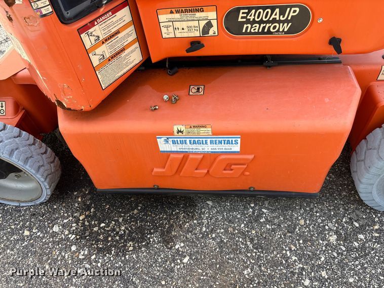 image for item EF1105 2014 JLG E400AJP Narrow boom lift