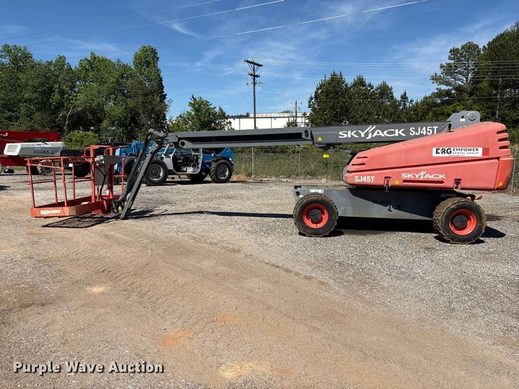 image for item EF1106 2018 Skyjack SJ45T boom lift