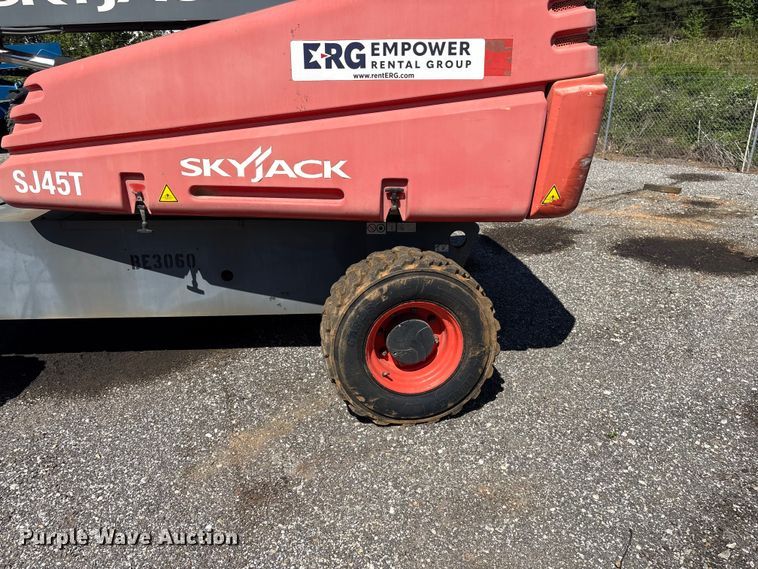 image for item EF1106 2018 Skyjack SJ45T boom lift