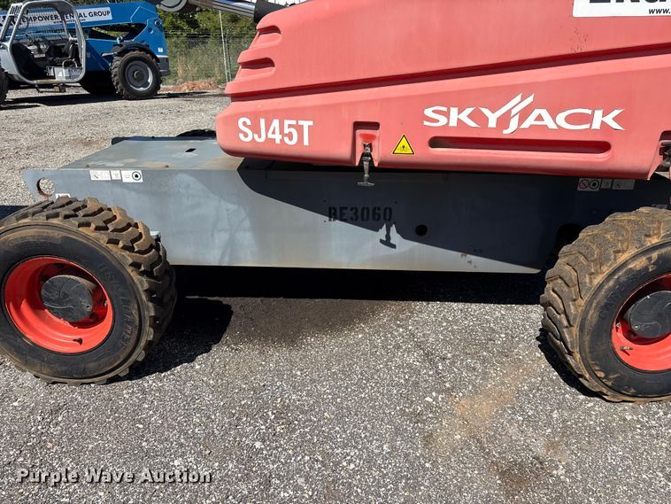 image for item EF1106 2018 Skyjack SJ45T boom lift