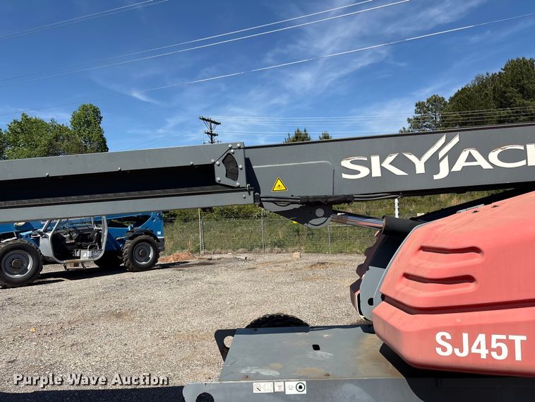 image for item EF1106 2018 Skyjack SJ45T boom lift