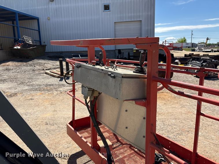 image for item EF1106 2018 Skyjack SJ45T boom lift