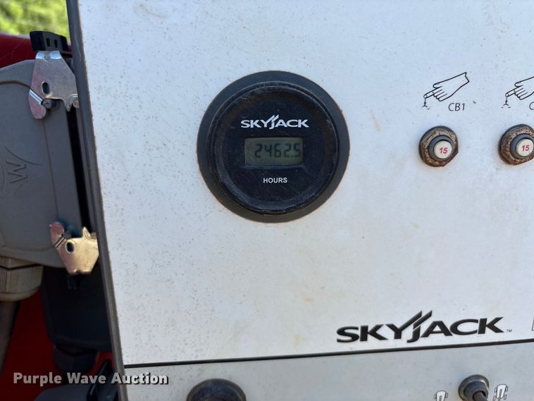 image for item EF1106 2018 Skyjack SJ45T boom lift