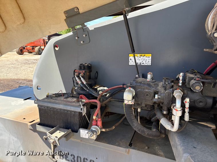 image for item EF1106 2018 Skyjack SJ45T boom lift