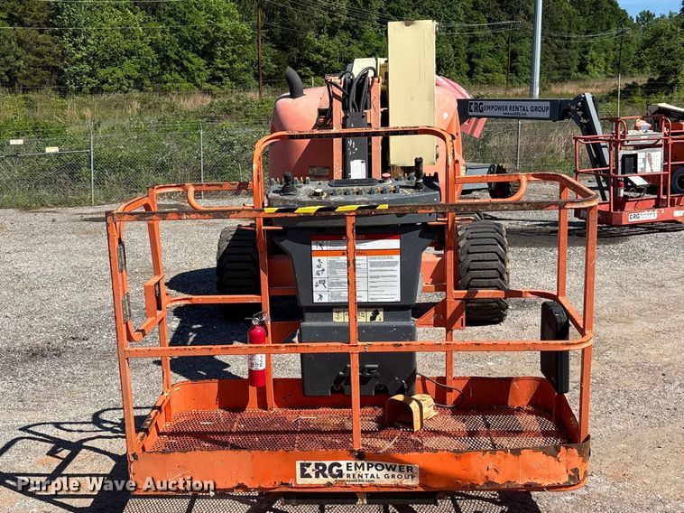 image for item EF1107 2014 JLG 450AJ boom lift