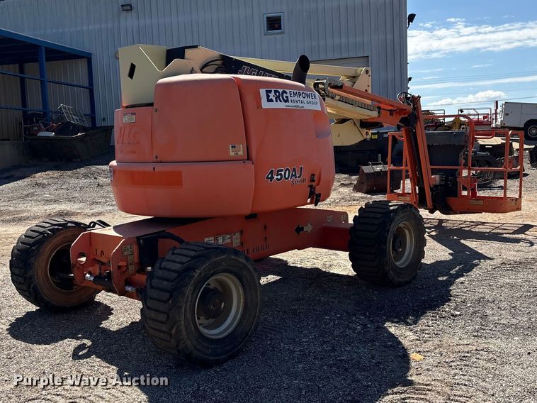 image for item EF1107 2014 JLG 450AJ boom lift