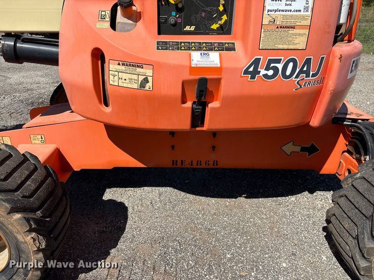image for item EF1107 2014 JLG 450AJ boom lift