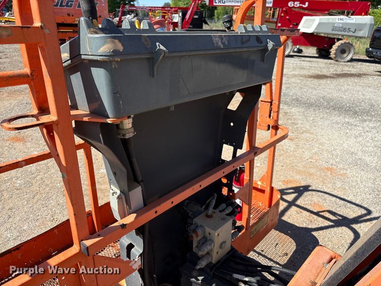 image for item EF1107 2014 JLG 450AJ boom lift