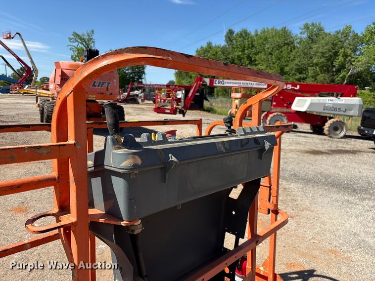 image for item EF1107 2014 JLG 450AJ boom lift