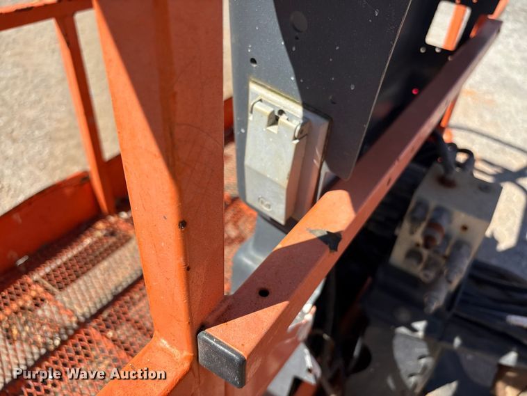 image for item EF1107 2014 JLG 450AJ boom lift