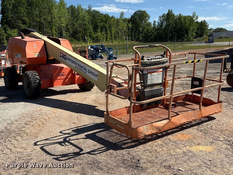 image for item EF1108 2015 JLG 600S boom lift