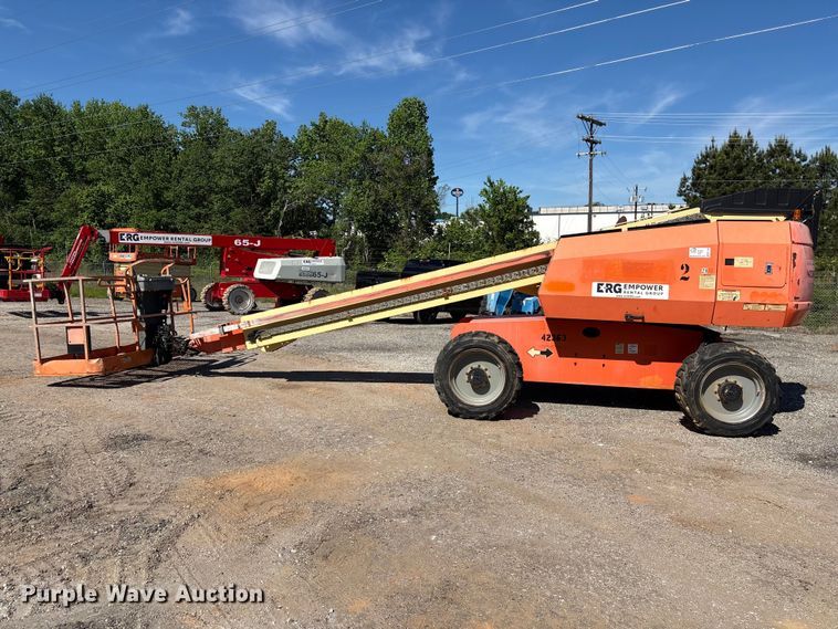 image for item EF1108 2015 JLG 600S boom lift