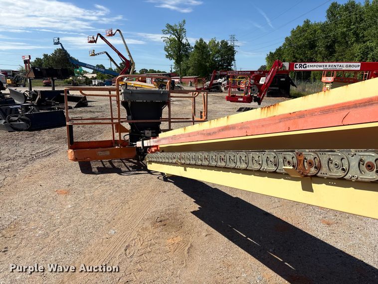 image for item EF1108 2015 JLG 600S boom lift