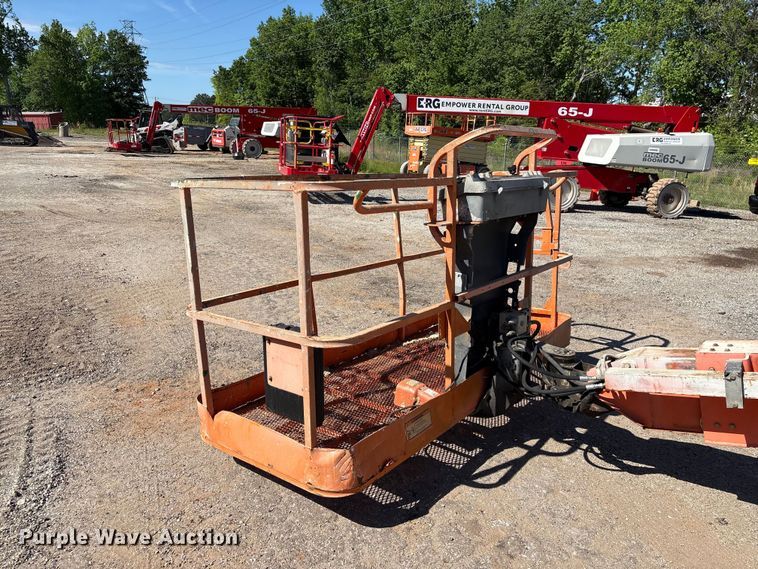 image for item EF1108 2015 JLG 600S boom lift