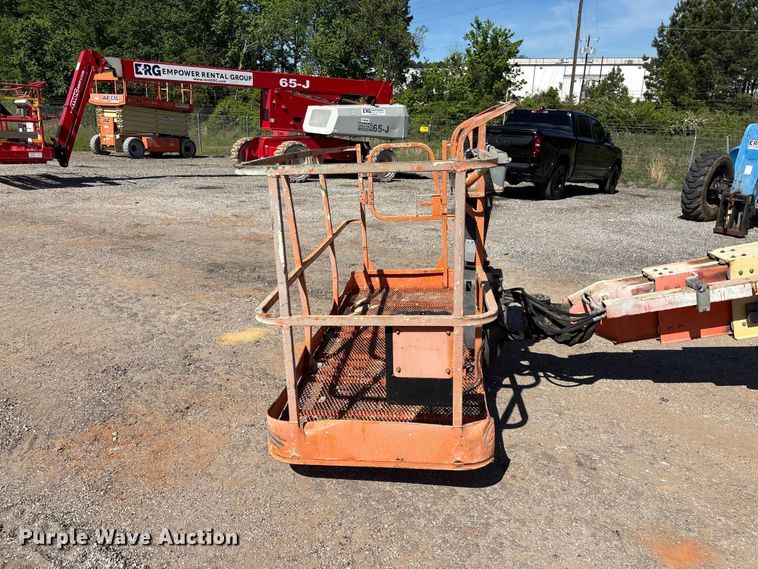 image for item EF1108 2015 JLG 600S boom lift