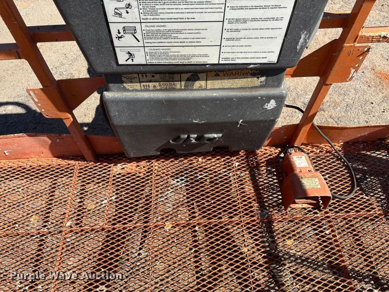 image for item EF1108 2015 JLG 600S boom lift