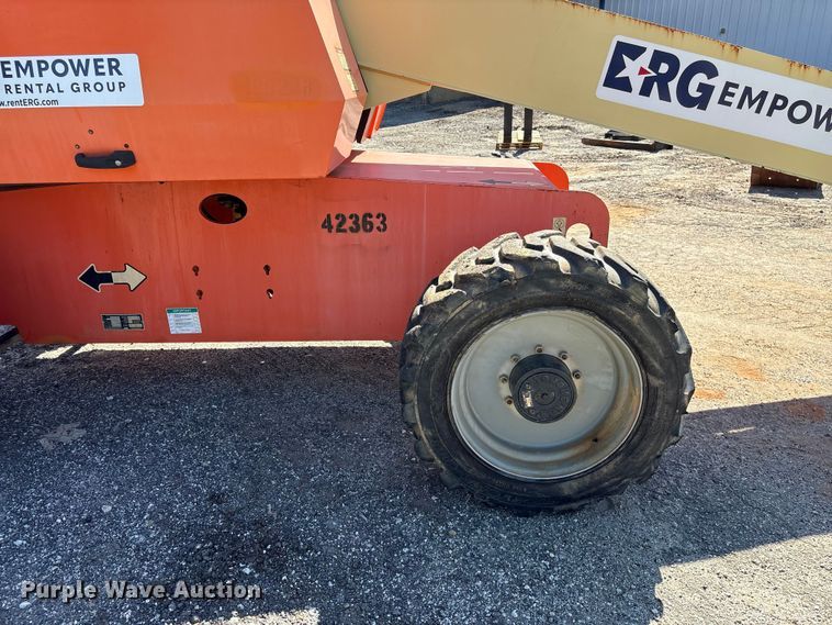 image for item EF1108 2015 JLG 600S boom lift