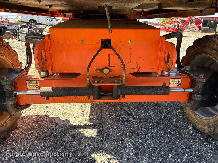 image for item EF1108 2015 JLG 600S boom lift