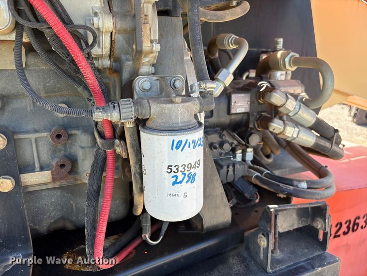 image for item EF1108 2015 JLG 600S boom lift