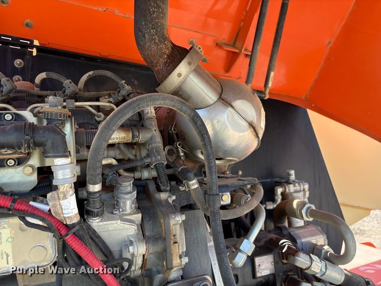 image for item EF1108 2015 JLG 600S boom lift