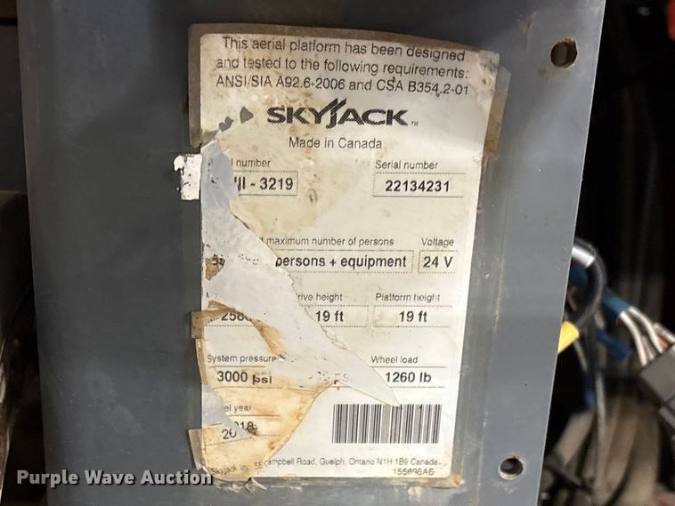 image for item EF1109 2018 SkyJack SKlll3219 scissor lift