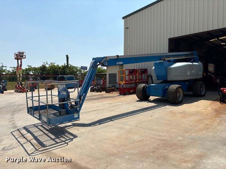 image for item EF1110 2007 Genie Z80/60 boom lift