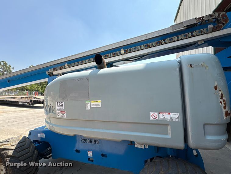 image for item EF1110 2007 Genie Z80/60 boom lift